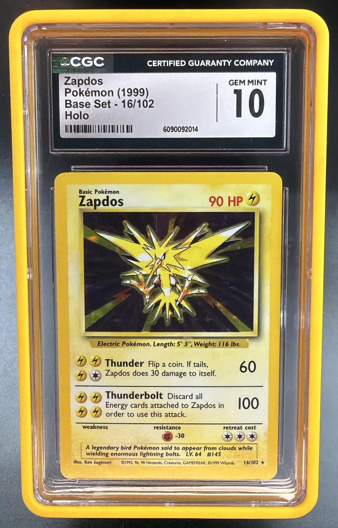 1999 Pokemon Gaming Shadowless Zapdos Set #16/102 Holo CGC 10